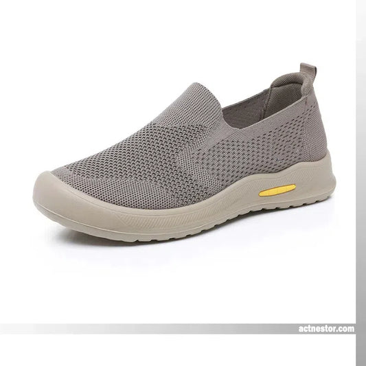 Slip-On-Mesh-Wanderschuhe für Herren