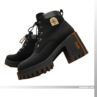 🔥【35-42】 👢✨2025 Neuheit für diesen Herbst: Stiefeletten mit dicken Absätzen und Keilabsätzen – Retro-Modell mit Schnürsenkeln für Damen